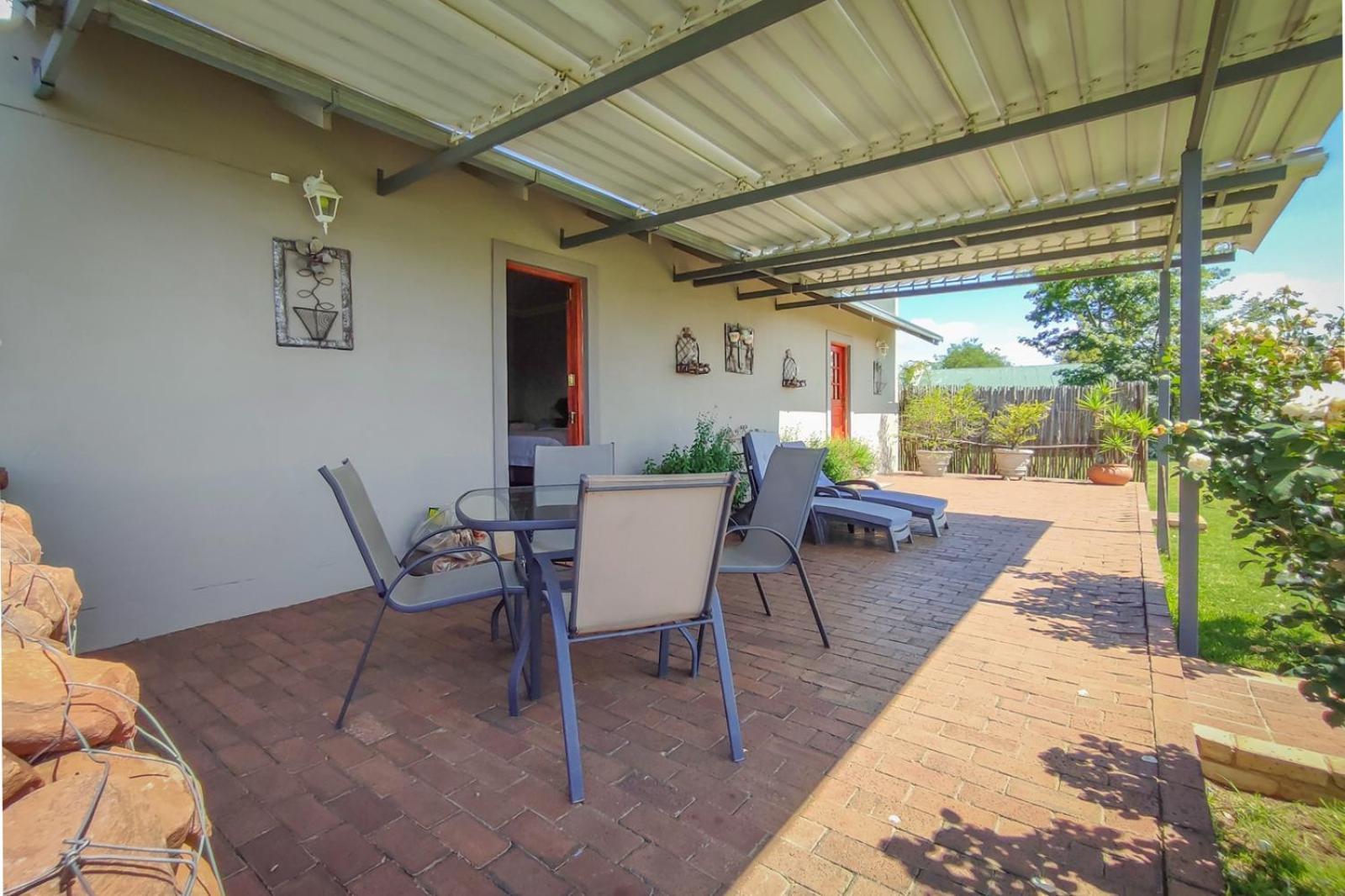 Hotel Sanctuary Life Guest Farm Magaliesburg Esterno foto