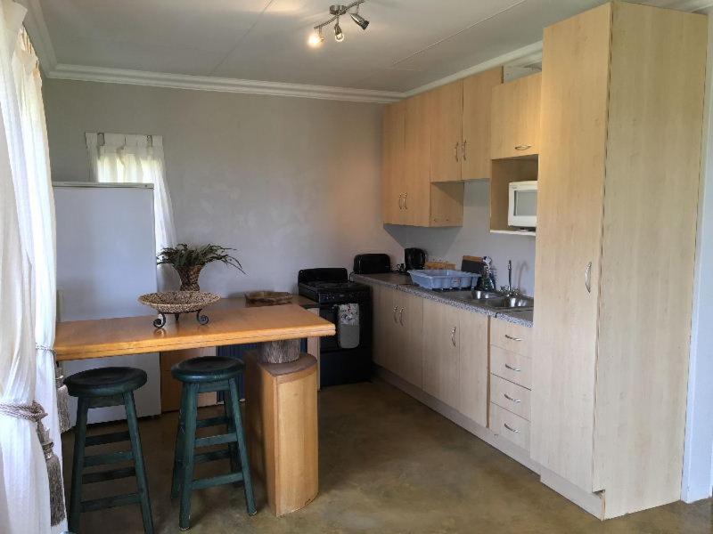 Hotel Sanctuary Life Guest Farm Magaliesburg Esterno foto
