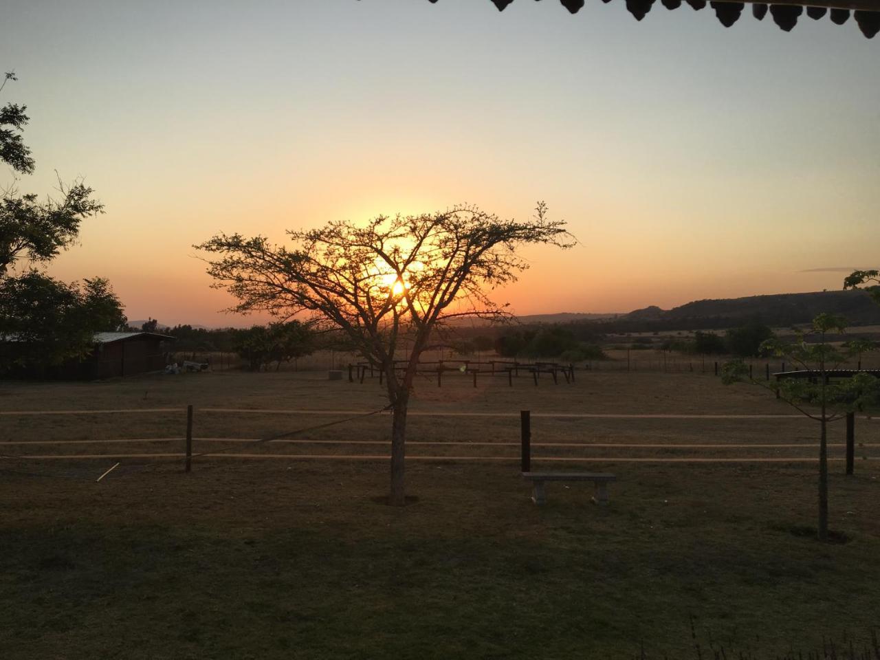 Hotel Sanctuary Life Guest Farm Magaliesburg Esterno foto